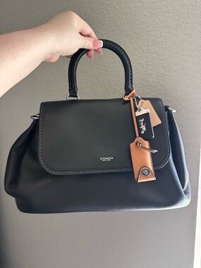 COACH Slouchy Rogue 🖤💀 black/silver overseas exclusive.